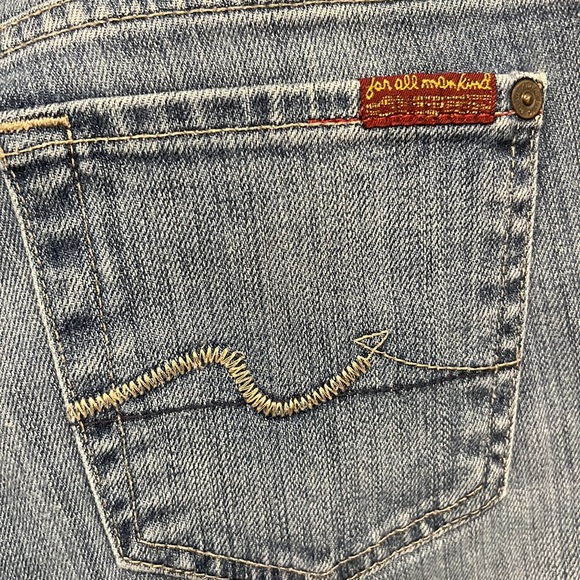 7 for All Mankind cropped straight jeans - Picture 3 of 4